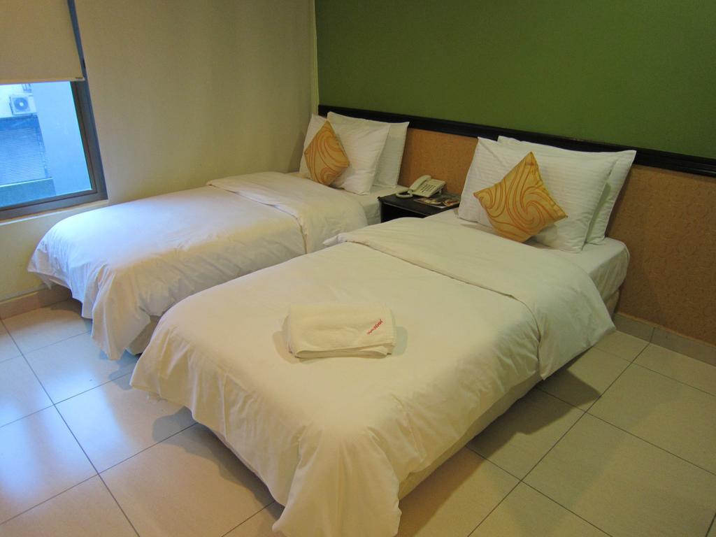 Oyo 151 Twin Hotel Kuala Lumpur Esterno foto