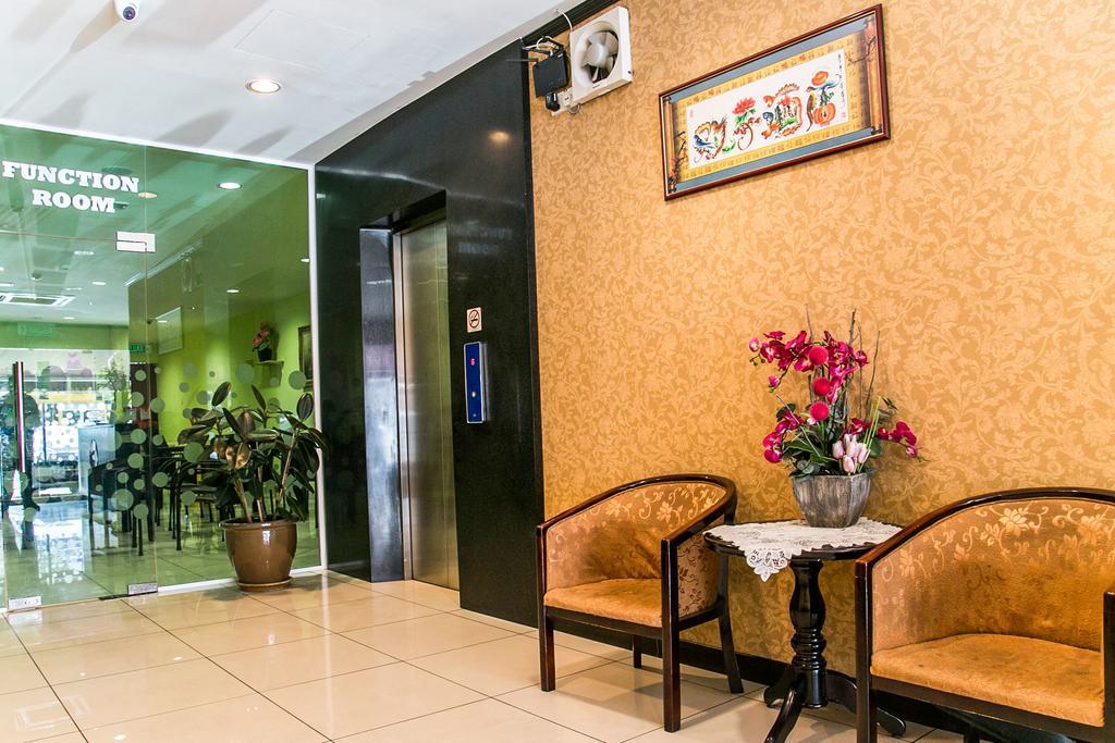 Oyo 151 Twin Hotel Kuala Lumpur Esterno foto